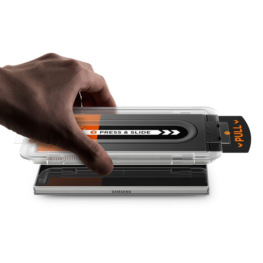 Zaščitna folija za zunanji zaslon Spigen GlastR EZ FIT Pro HD za Samsung Galaxy Z Fold7 F966, Kaljeno steklo, Polno lepilo AGL09580