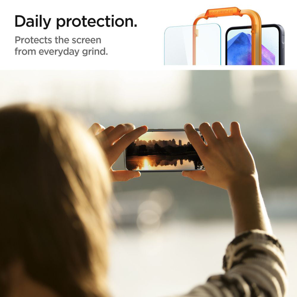 Zaščitna folija za zaslon Spigen GlastR Align Master za Samsung Galaxy A55 5G A556, kaljeno steklo, polno lepilo, komplet 2 kosa AGL07775