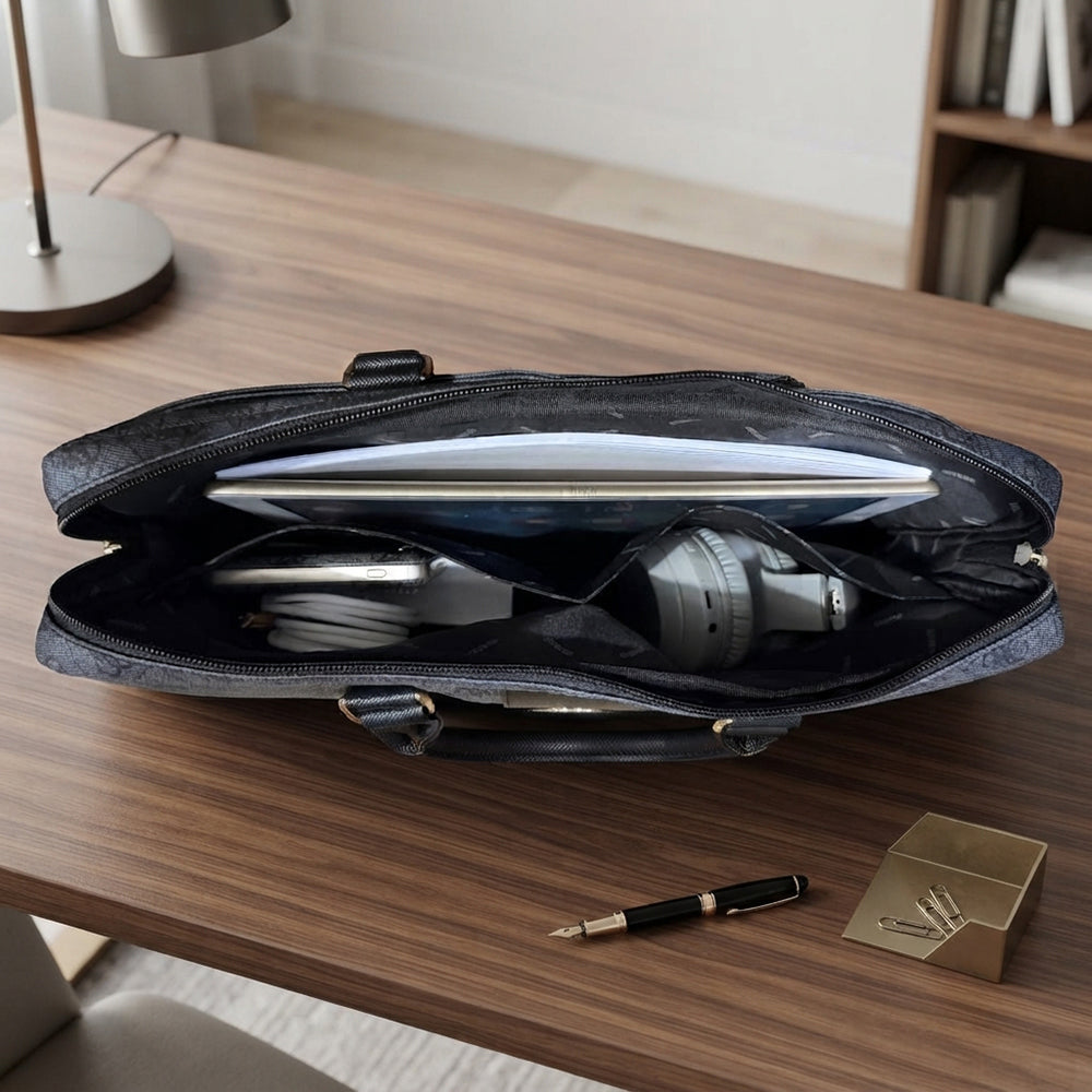 Guess 4G Round Classic Logo Bag for 16-inch Laptop, Black