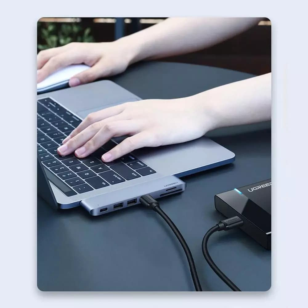 Hub USB-C UGREEN CM251 za Apple MacBook Pro / Air, 3 x USB-A 3.0 - 1 x USB-C - 1 x SD - 1 x microSD, Siv
