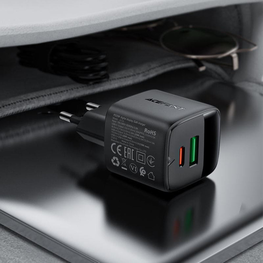 Polnilnik Acefast A114 Display, 25W, 3A, 1 x USB-A - 1 x USB-C, črn