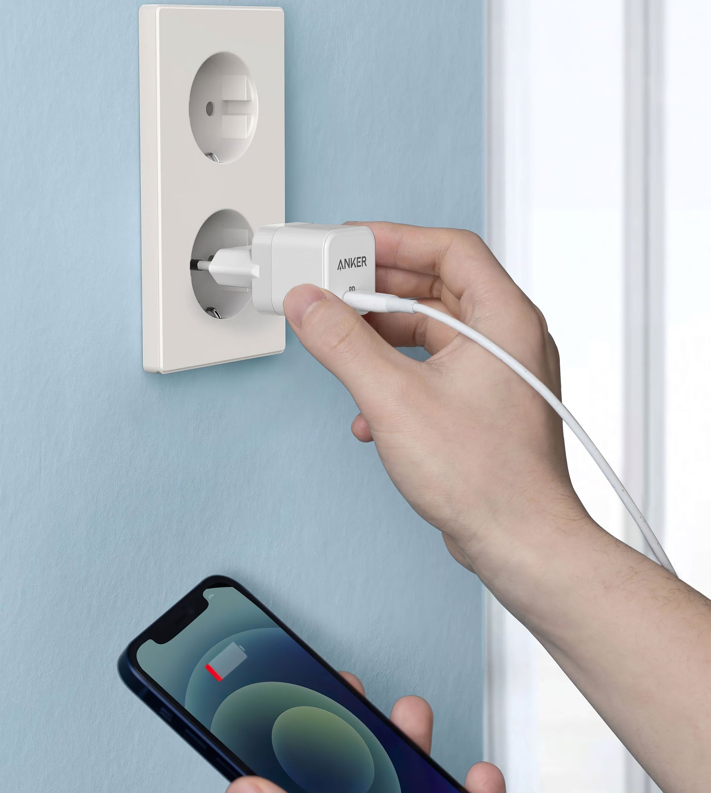 Anker PowerPort III Cube omrežni polnilnik, 20 W, 3A, 1 x USB-C, bela A2149G21