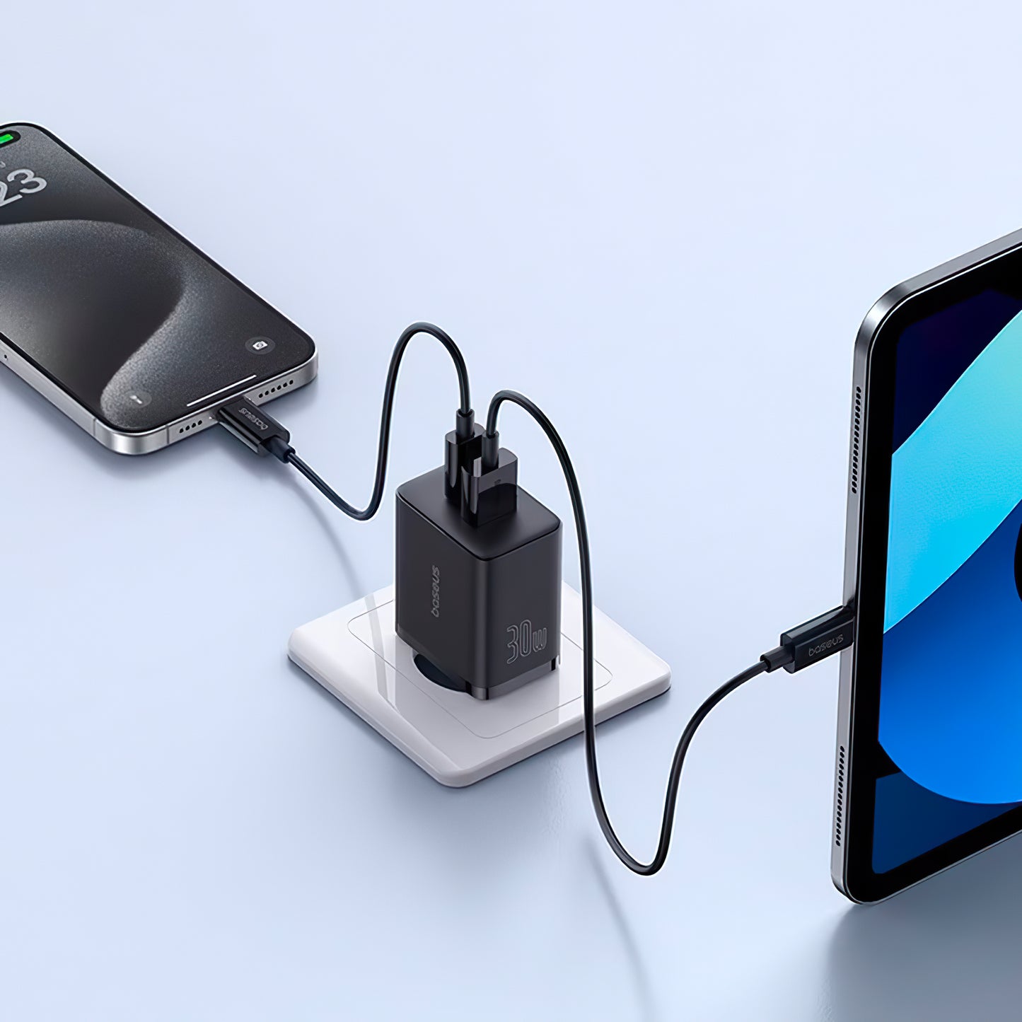 Omrežni polnilnik Baseus Cube, 30 W, 2,4 A, 1 x USB-A - 1 x USB-C, črn P10111404113113-00