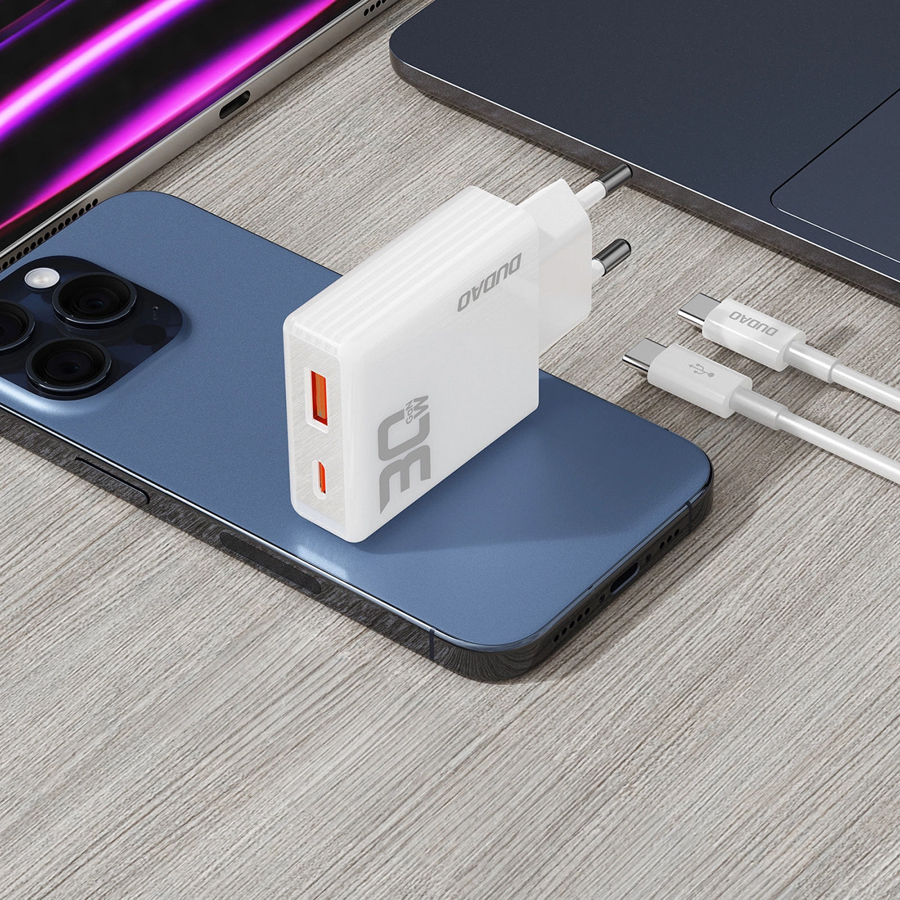 Dudao A30EUT Omrežni polnilnik s kablom USB-C, 30 W, 3A, 1 x USB-A - 1 x USB-C, bel