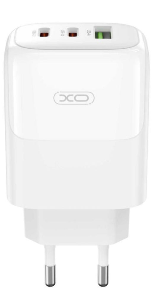 Polnilnik omrežja s kablom USB-C XO Design L139, 65W, 4.5A, 1 x USB-A - 2 x USB-C, Bel