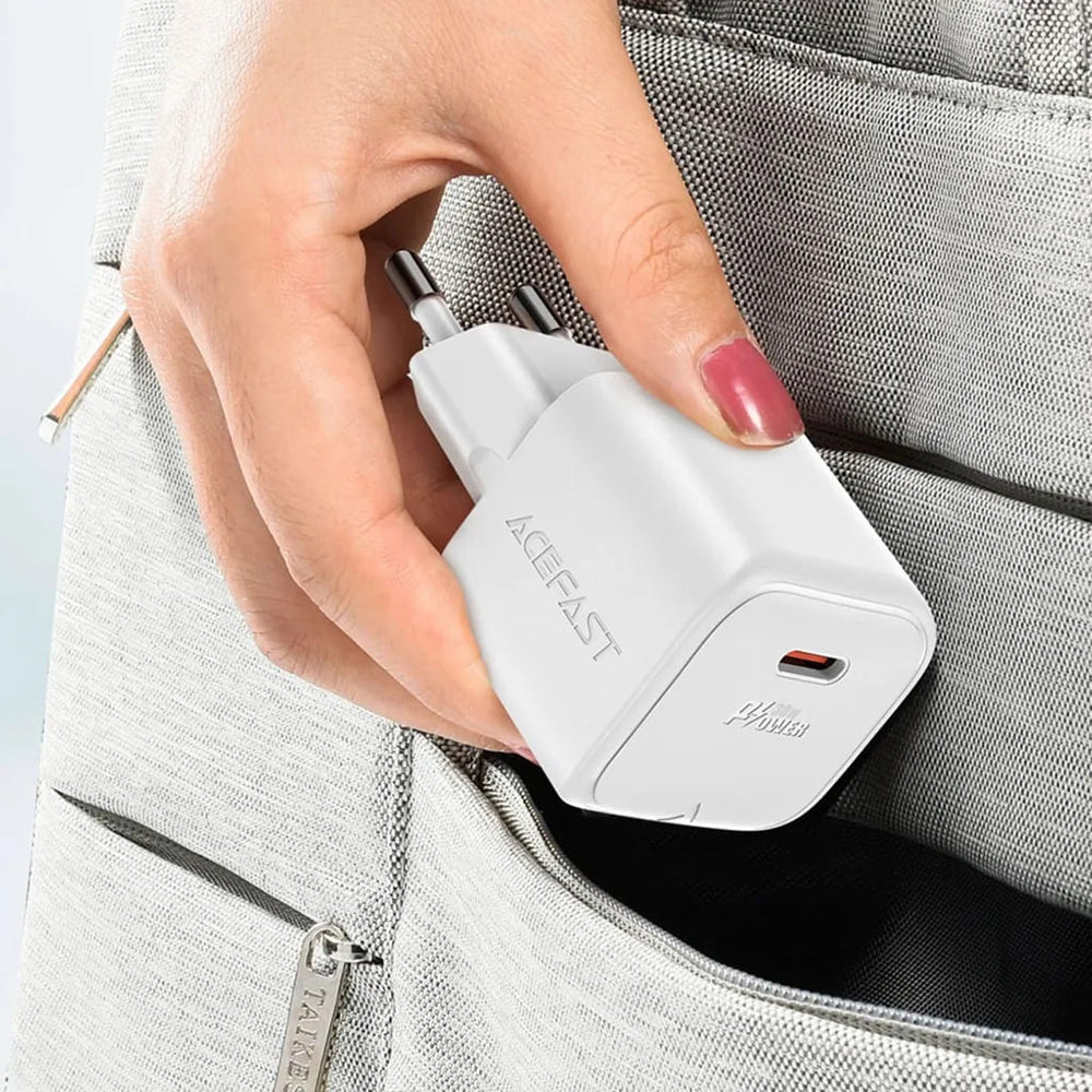 Polnilnik omrežja s kablom USB-C Acefast A77, 30W, 3A, 1 x USB-C, bel