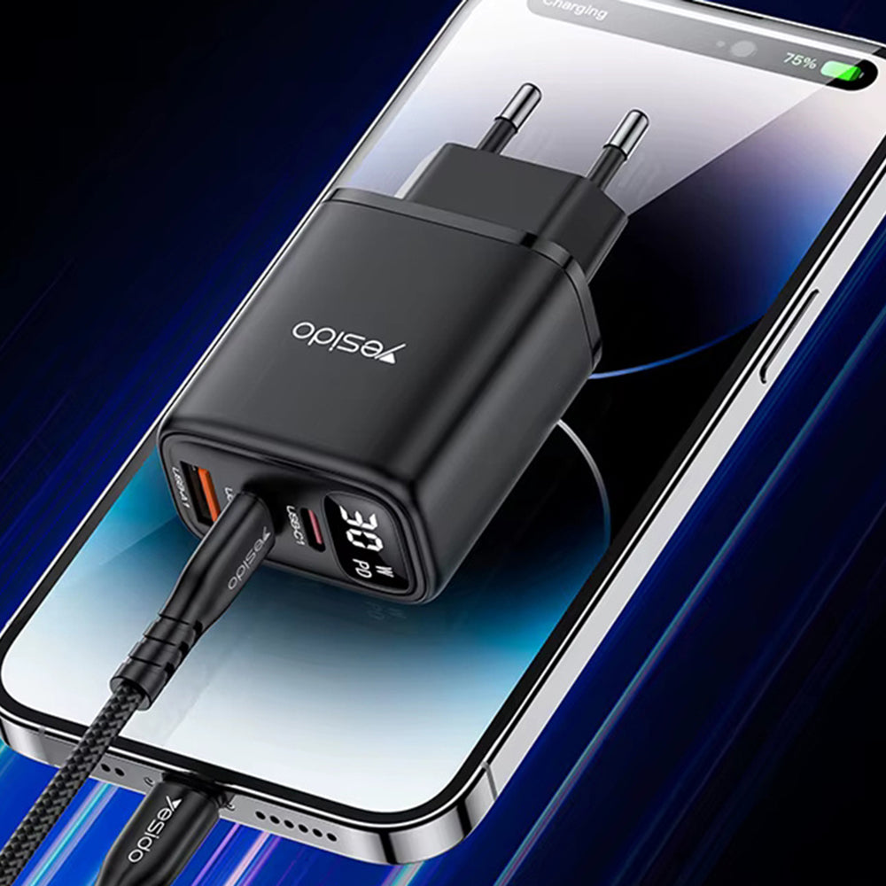 Polnilnik Yesido YC69 Display, 30W, 3A, 1 x USB-A - 2 x USB-C, črn