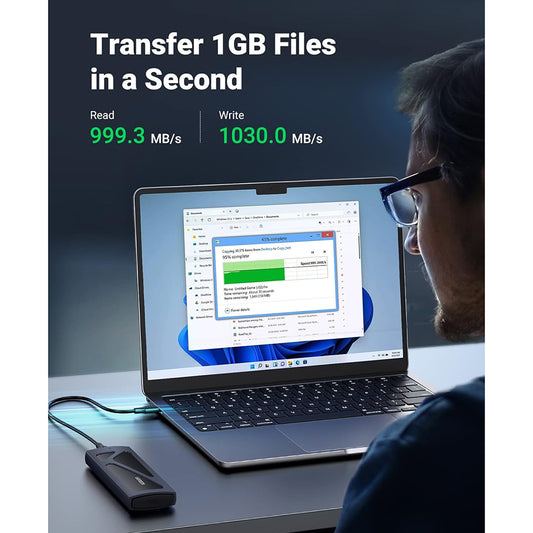 Nosilec UGREEN CM578 za SSD M.2 NVMe, Siv