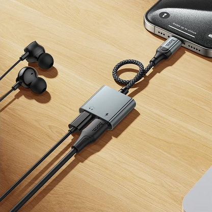 USB-C zvočni adapter - USB-C / USB-C HOCO UPA34A, siva