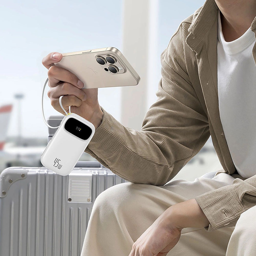 Zunanja baterija Baseus EnerFill FC31 Qpow 3, 10000mAh, 45W, QC + PD, 1 x Lightning - 1 x USB-A - 2 x USB-C, Bela E0028C01