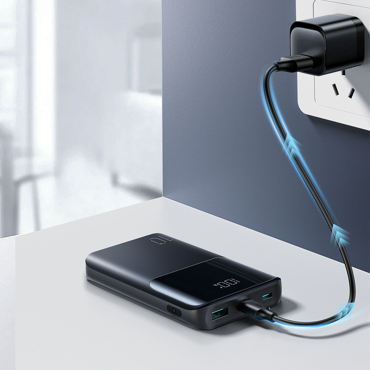 Zunanja baterija Joyroom JR-QP191, 10000mAh, 22.5W, QC + PD, 1 x USB-A - 2 x USB-C, Črna
