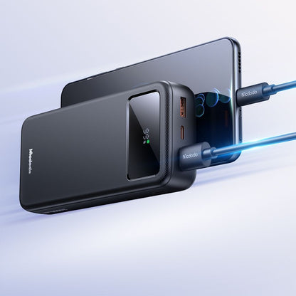 Zunanja baterija McDodo MC-4230, 20000mAh, 22.5W, QC + PD, 2 x USB-A - 1 x USB-C, Črna