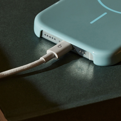 Kabel za podatke in polnjenje USB-C - USB-C Beats, 1.5m, Bež MDGD4ZM/A