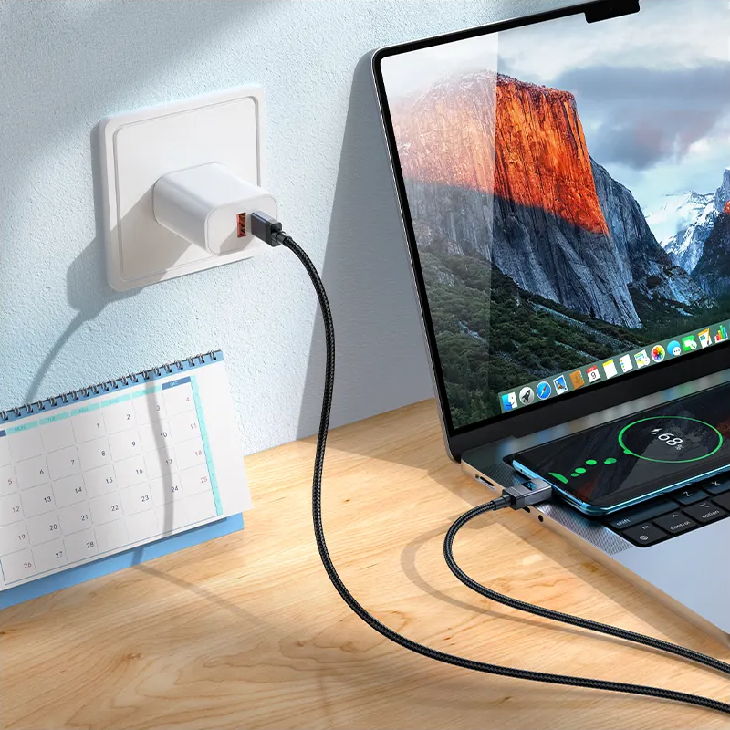 Kabel za podatke in polnjenje USB-C - USB-C HOCO X118 Display, 60W, 1m, črn