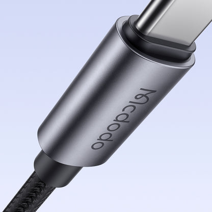 Kabel za podatke in polnjenje USB-C - Lightning McDodo CA-5710, 36W, 1.2m, črn