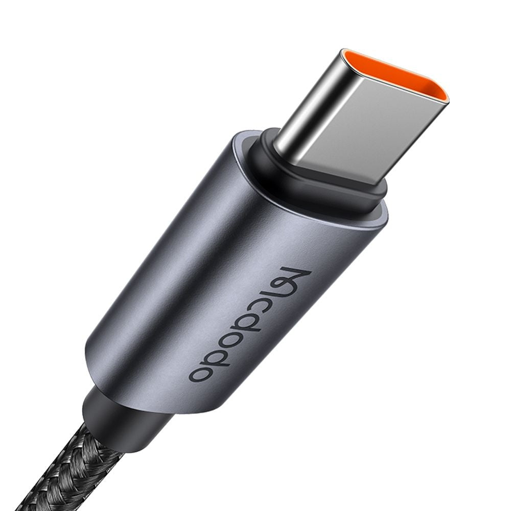 Kabel za podatke in polnjenje USB-C - Lightning McDodo CA-6570 Display, 36W, 1.2m, črn