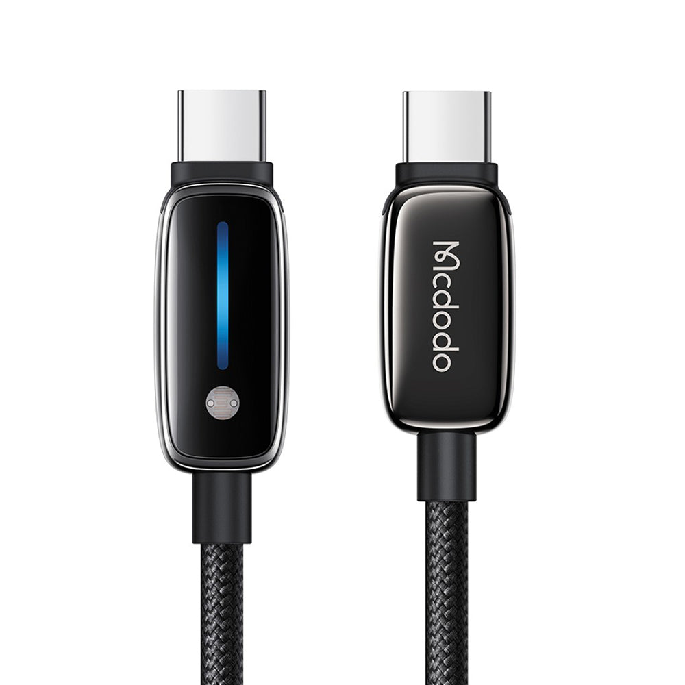Podatkovni in polnilni kabel USB-C - USB-C McDodo CA-0100, 100W, 1.2m, črn