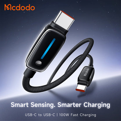 Podatkovni in polnilni kabel USB-C - USB-C McDodo CA-0100, 100W, 1.2m, črn