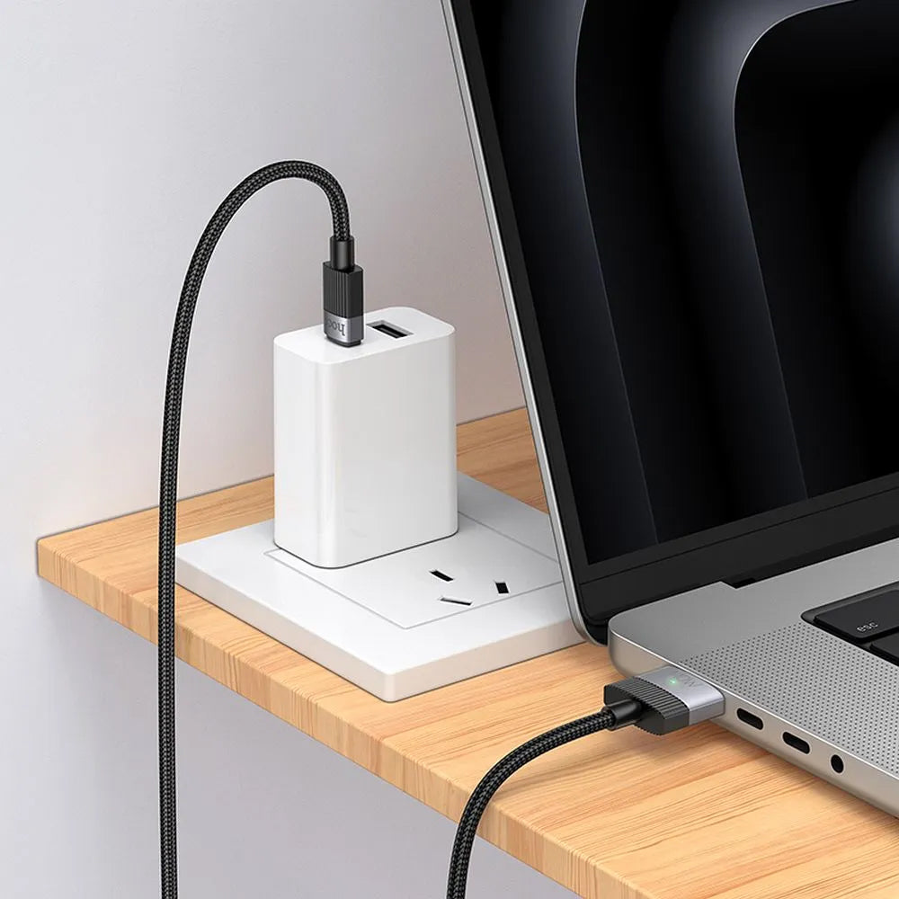 Polnilni kabel HOCO U141, USB-C - MagSafe 3, 140W, 1.8m, črn
