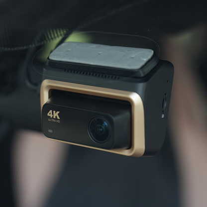 DDPAI Z60 Pro 4G Front and Rear Car Camera, 4K, Wi-Fi, GPS, 3-inch Display