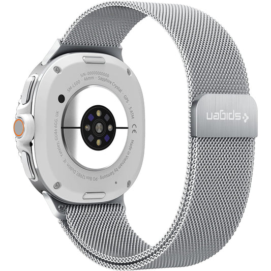 Pašček Spigen Metal Fit za Samsung Galaxy Watch9 / Watch8 / Watch8 Classic Series, srebrn AMP10121