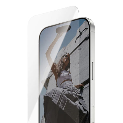 Zaščitna folija za zaslon PanzerGlass Safe. Ultra-Wide Fit EasyAligner za Apple iPhone 17 / 16 Pro, Kaljeno steklo, Full Glue.