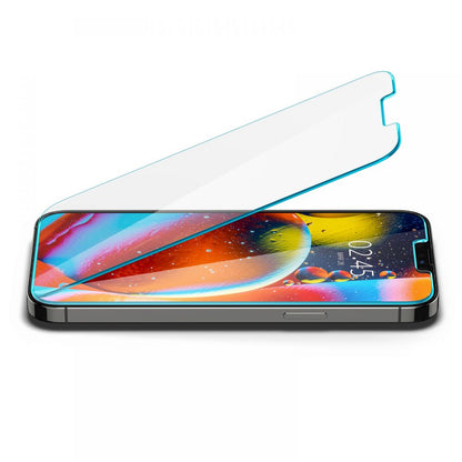 Zaščitna folija za zaslon Spigen GlastR Slim za Apple iPhone 17e / 16e / 14 / 13 Pro, Kaljeno steklo, Polno lepilo