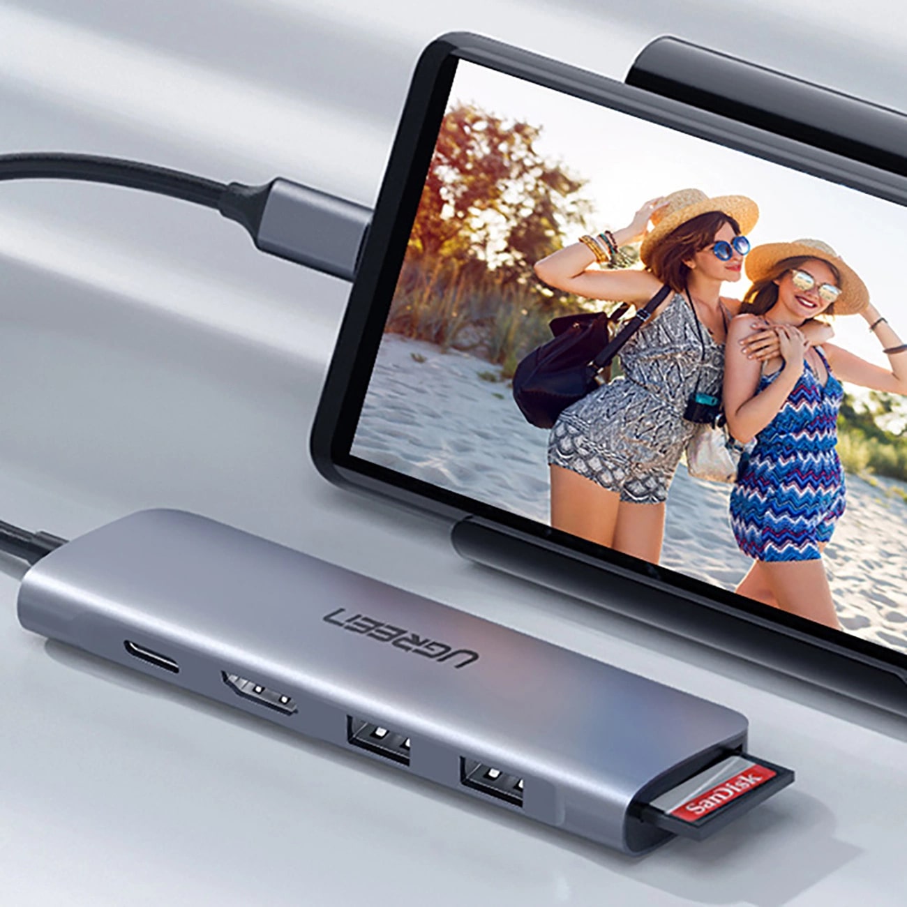Hub USB-C UGREEN CM195 (15214), 2 x USB-A 3.0 - 1 x USB-C - 1 x HDMI - 1 x SD - 1 x microSD, Siv
