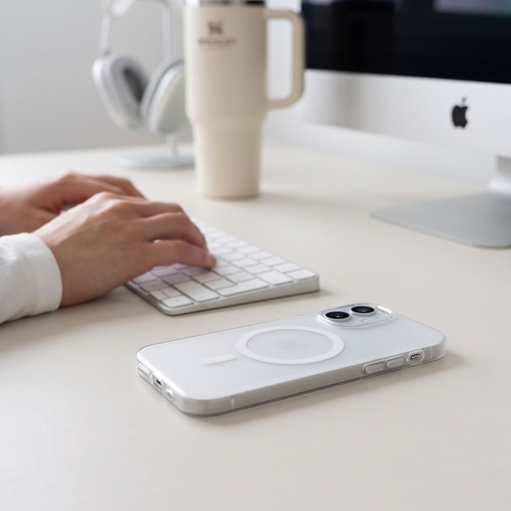 MagSafe ovitek za Apple iPhone 17, Tech-Protect, MagZero, Bela mat