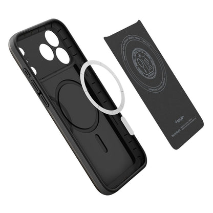 Ovitek MagSafe za Apple iPhone 17 Pro Max, Spigen, Thin Fit, Črn