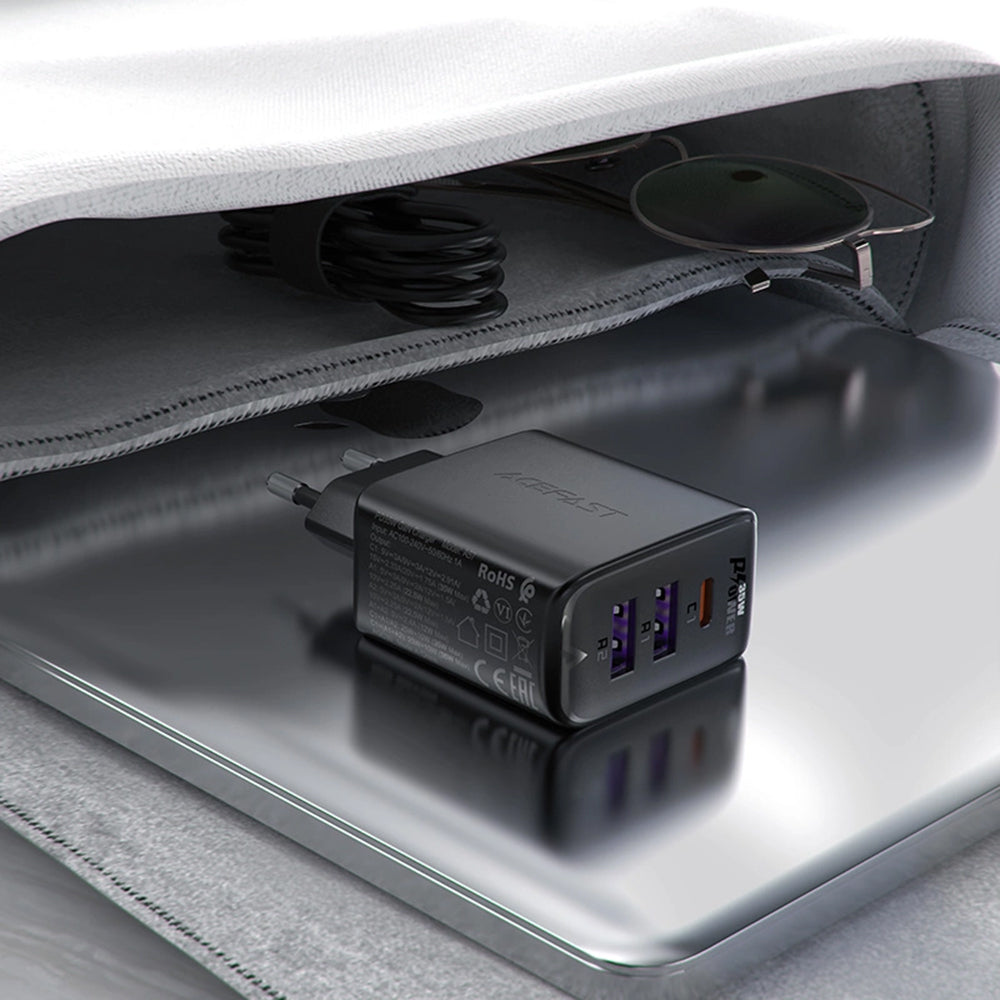 Acefast A57 Network Charger, 35W, 3A, 2 x USB-A - 1 x USB-C, Black