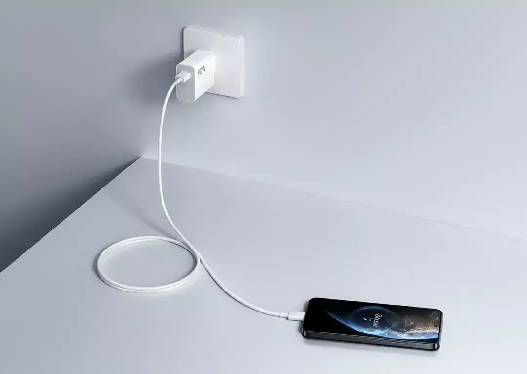 Polnilnik Xiaomi USB-C z omrežnim kablom, 90W, 6.1A, 1 x USB-A, Bel
