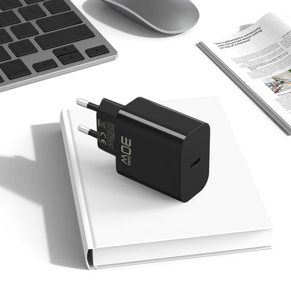 Omrežni polnilnik s kablom USB-C Blavec BC-14, 30 W, 3 A, 1 × USB-C, črn