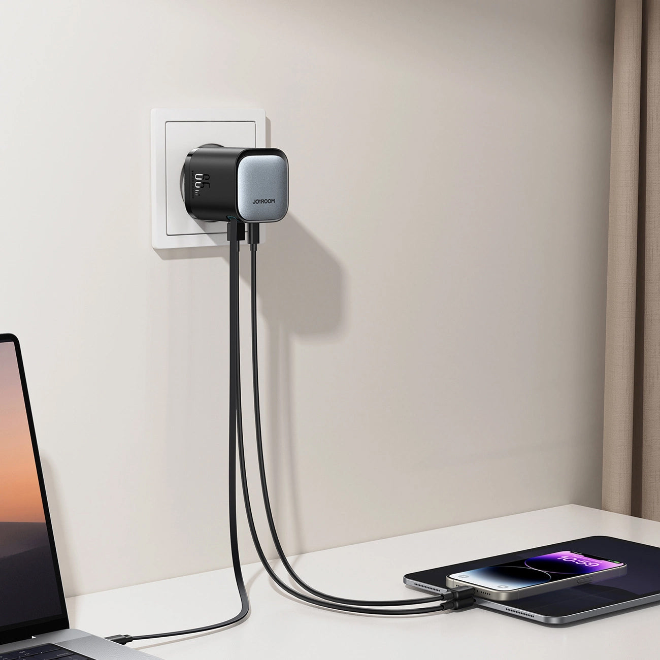 Joyroom JR-TCL02 USB-C Cabled Network Charger JR-TCL02, 65W, 3A, 1 x USB-A - 1 x USB-C, Black 