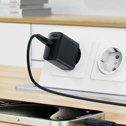 Omrežni polnilec z USB-C kablom Acefast A82, 20W, 3A, 1 x USB-C, črn