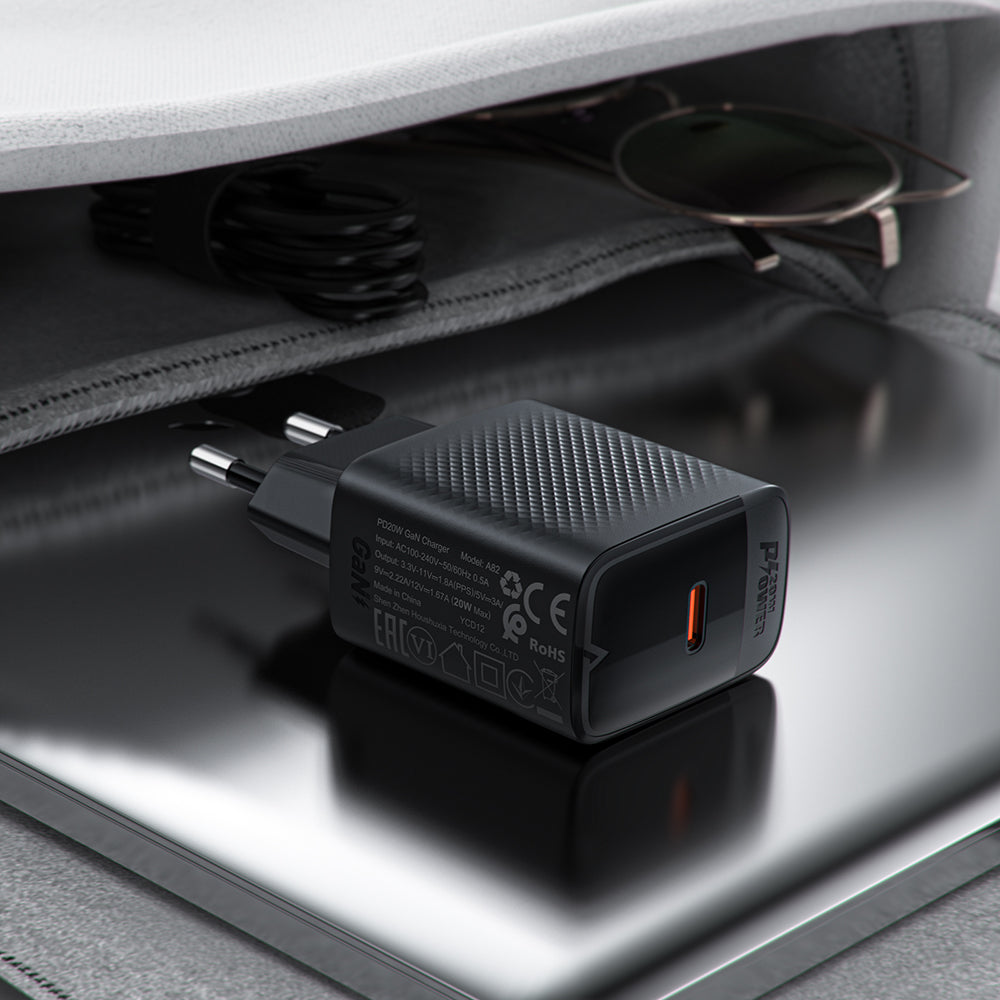 Omrežni polnilec z USB-C kablom Acefast A82, 20W, 3A, 1 x USB-C, črn