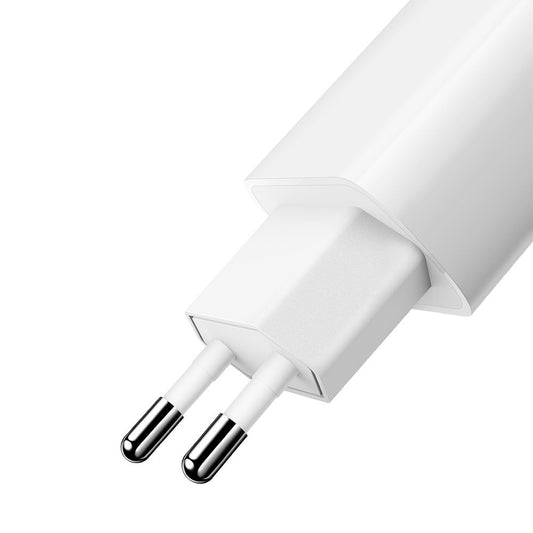Polnilnik omrežja z USB-C kablom McDodo CH-6721 Offer, 12W, 2.4A, 2 x USB-A, Bel