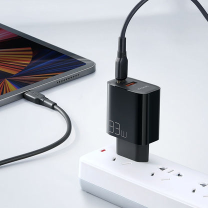 Polnilnik McDodo CH-0921, 33W, 3A, 1 x USB-A - 1 x USB-C, črn