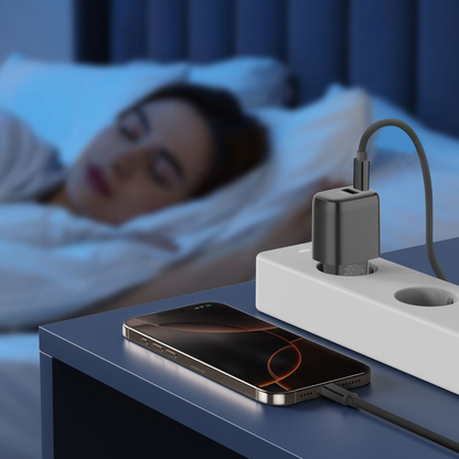 Polnilnik omrežja Tech-Protect NCA45W, 45W, 3A, 1 x USB-A - 1 x USB-C, Črn