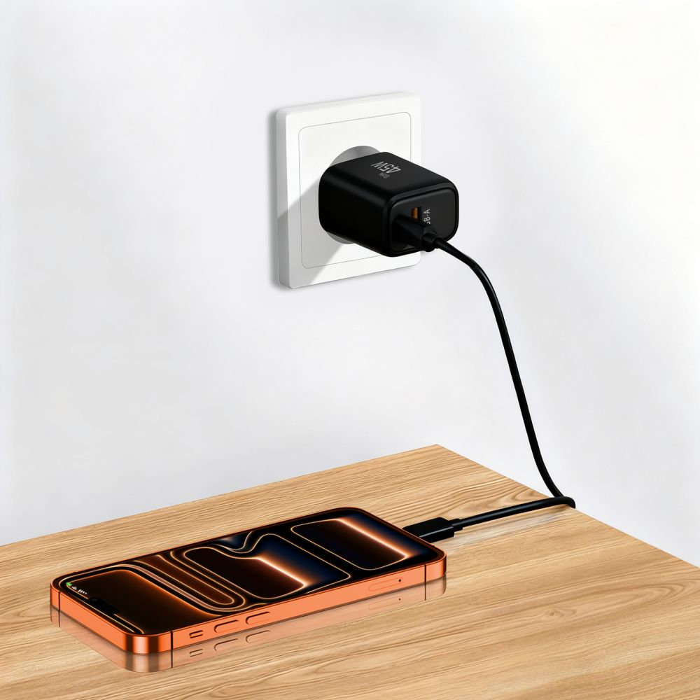 Polnilnik omrežja Tech-Protect NCA45W, 45W, 3A, 1 x USB-A - 1 x USB-C, Črn