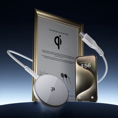 Brezžični omrežni polnilec ESR HaloLock, 15W, 1.67A, Srebrn.