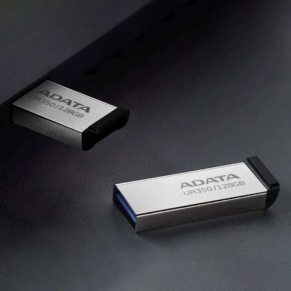 Zunanji pomnilnik USB-A 3.2 Adata UR350, 32 GB UR350-32G-RSR/BK