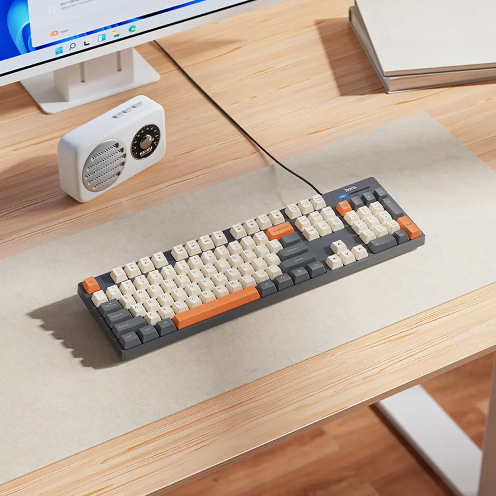 Žična USB tipkovnica HOCO GM61 Tri-Color, 1,45 m, siva